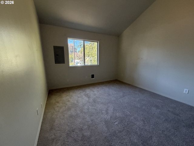 9886 Se 38TH Ave, Milwaukie, OR 97222
