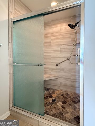 160 Heather Way, Cleveland, GA 30528