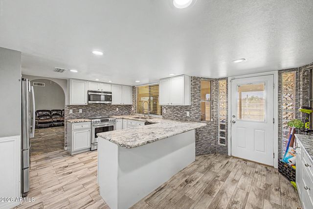 6622 S 66TH Avenue, Laveen, AZ 85339