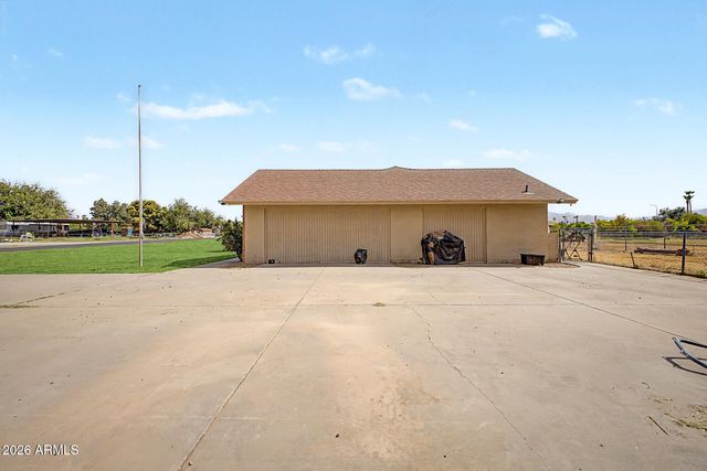 6622 S 66TH Avenue, Laveen, AZ 85339