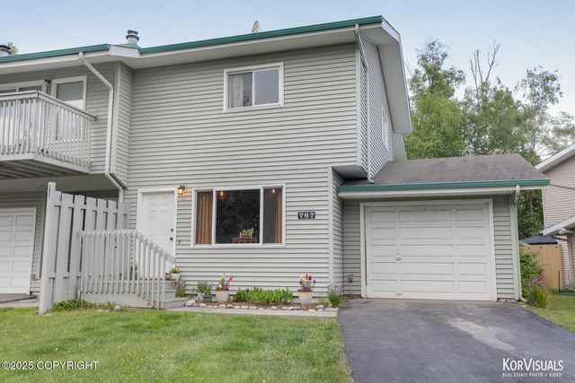 767 N Yakima Street, Wasilla, AK 99654