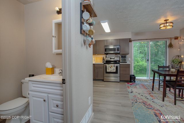 767 N Yakima Street, Wasilla, AK 99654
