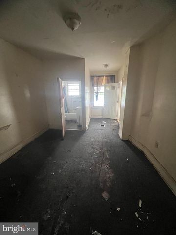 5112 HADFIELD ST, Philadelphia, PA 19143