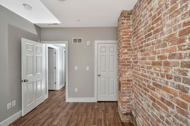1903 Columbus Ave, Boston, MA 02119