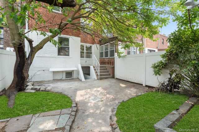 13018 227th Street, Laurelton, NY 11413