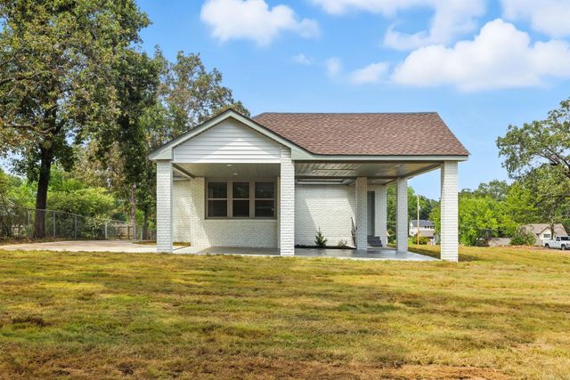 1300 E Maryland Avenue, Sherwood, AR 72120