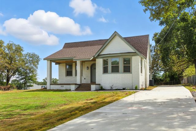 1300 E Maryland Avenue, Sherwood, AR 72120