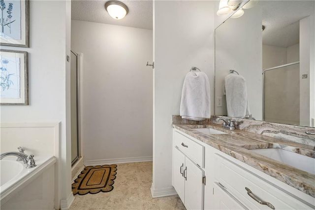 13340 Copeland Island Drive S, Mobile, AL 36695