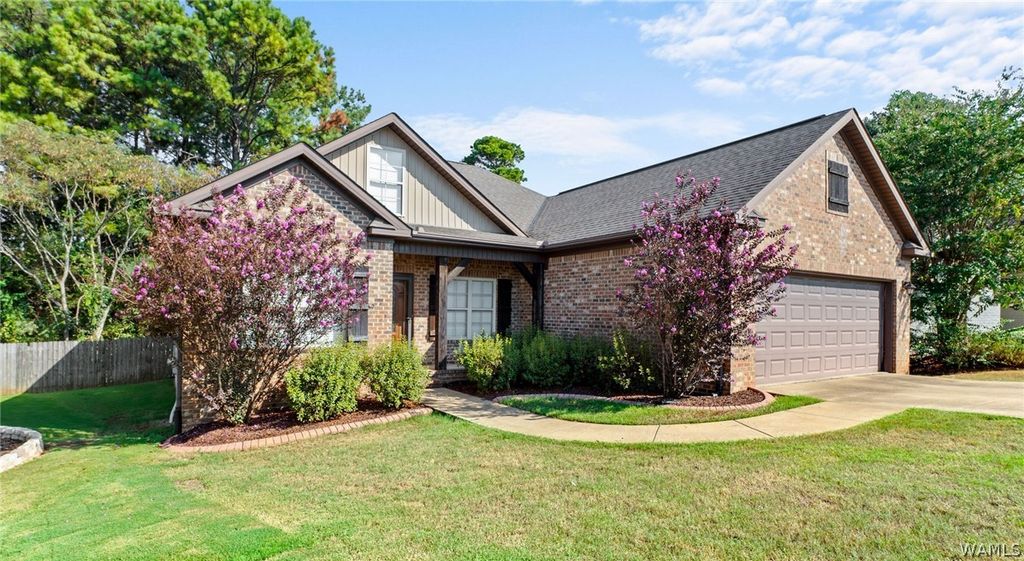 619 Camille, Tuscaloosa, AL 35405