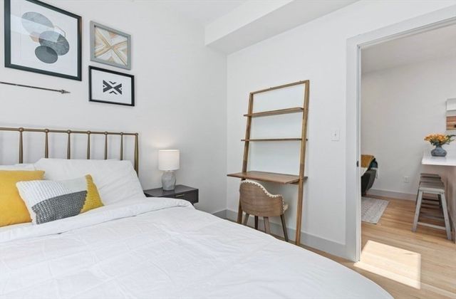 43 Wordsworth St 1, Boston, MA 02128