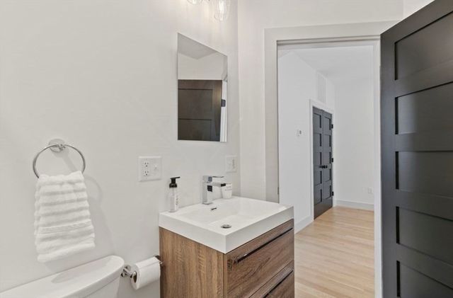 43 Wordsworth St 1, Boston, MA 02128