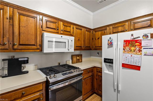 615 Todd TRL, Newport News, VA 23602