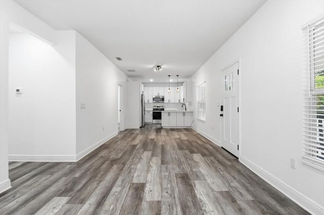 3902 N SUWANEE AVENUE, Tampa, FL 33603