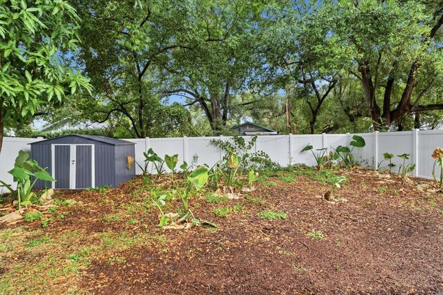 3902 N SUWANEE AVENUE, Tampa, FL 33603