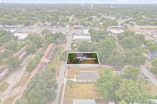 3902 N SUWANEE AVENUE, Tampa, FL 33603