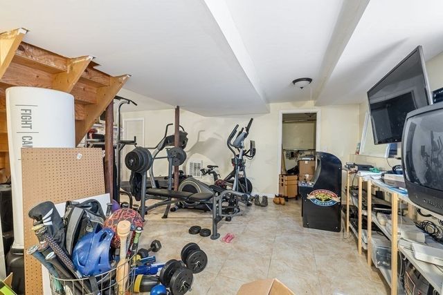 11 Russell Rd, Brockton, MA 02302