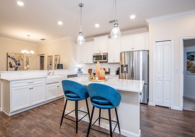 303 BLACKROCK LANE, Apollo Beach, FL 33572