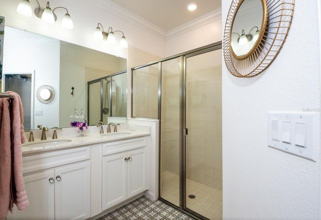 303 BLACKROCK LANE, Apollo Beach, FL 33572