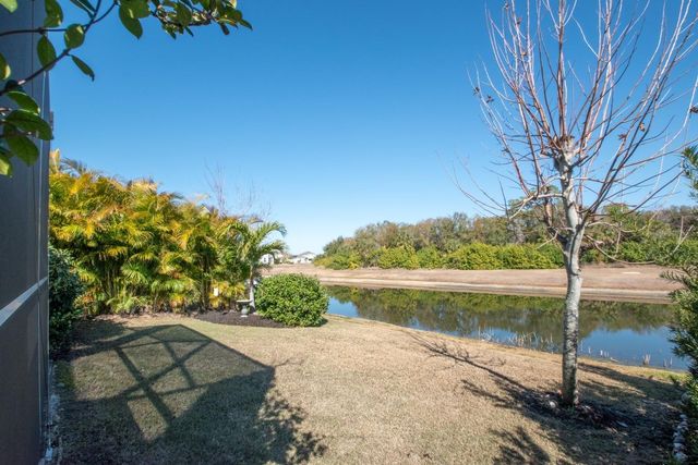 303 BLACKROCK LANE, Apollo Beach, FL 33572