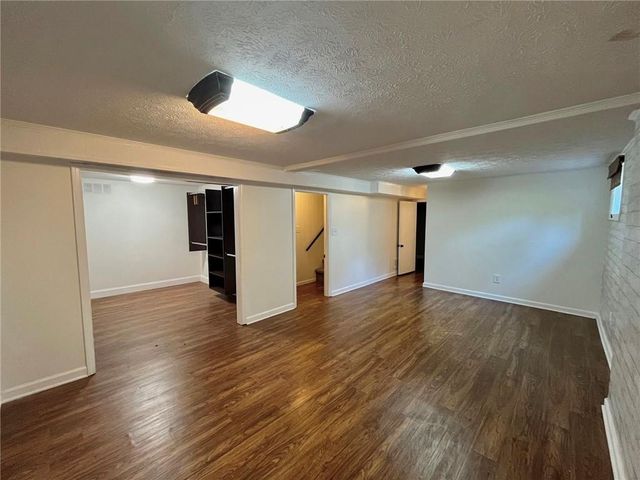 2172 Pawnee SE Drive, Marietta, GA 30067