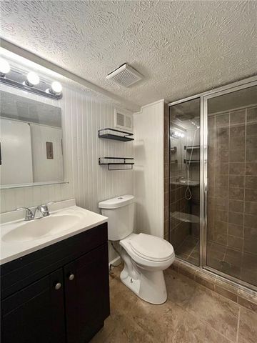 2172 Pawnee SE Drive, Marietta, GA 30067