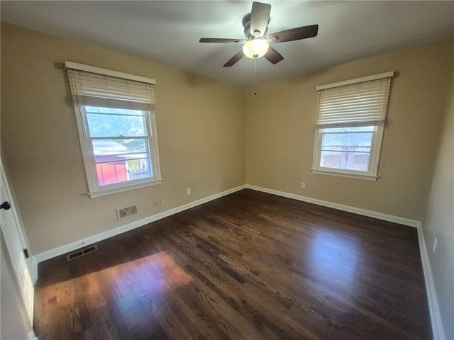 2172 Pawnee SE Drive, Marietta, GA 30067