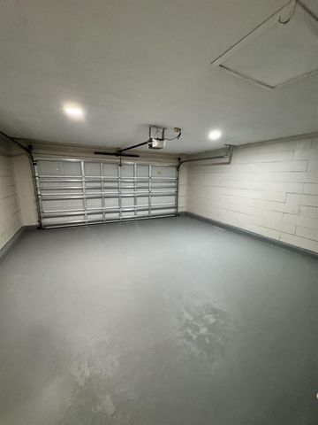 818 E AIRPORT BOULEVARD, Sanford, FL 32773