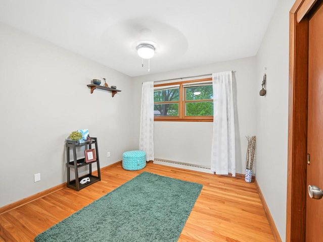 5421 Eastland WAY, Madison, WI 53716