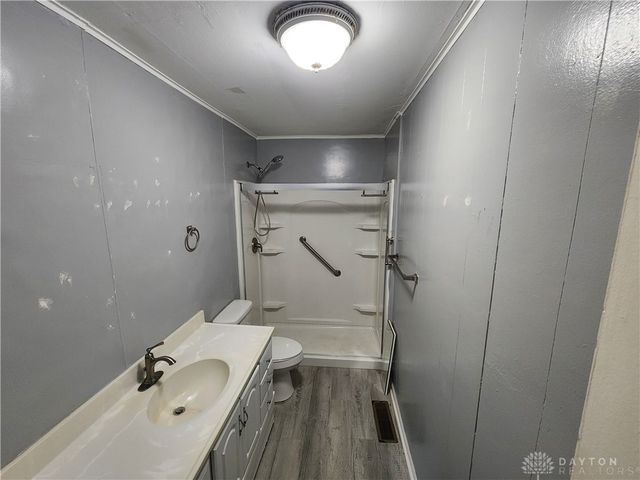 1303 Graystone Drive, Dayton, OH 45417