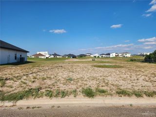 3521 Macquarie Drive, Edinburg, TX 78542