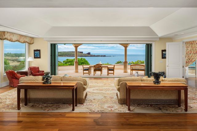 121 Kapihaa Pl, Lanai City, HI 96763