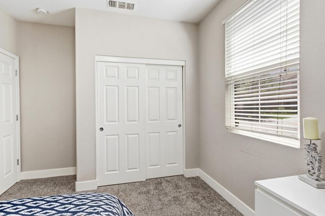 2272 Ellesmere Loop, Roseville, CA 95747