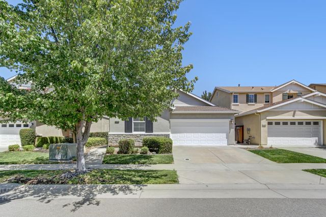 2272 Ellesmere Loop, Roseville, CA 95747