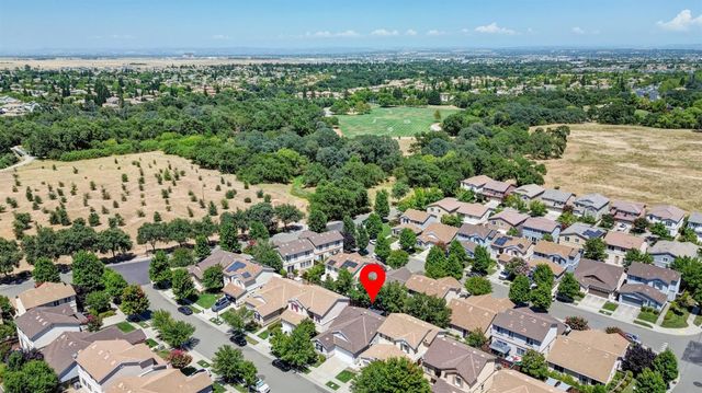 2272 Ellesmere Loop, Roseville, CA 95747
