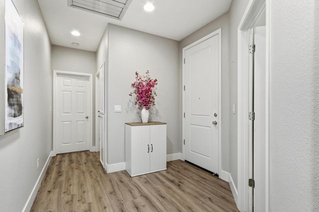 2272 Ellesmere Loop, Roseville, CA 95747