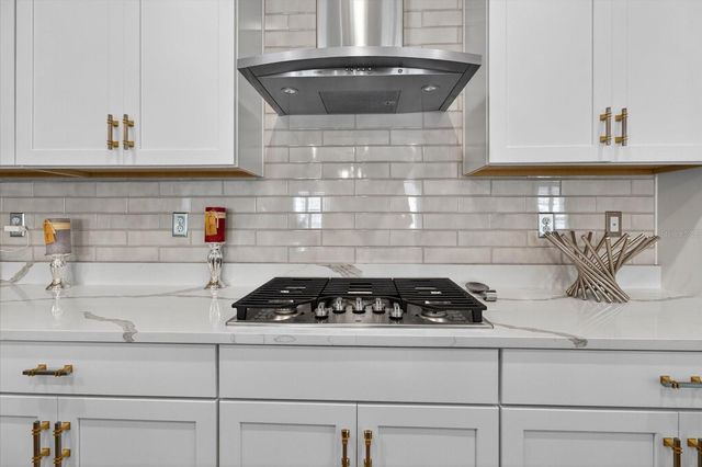 5612 DEL CORONADO DRIVE, Apollo Beach, FL 33572