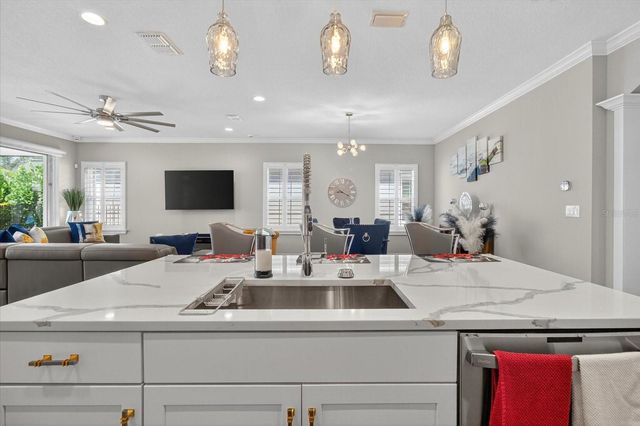 5612 DEL CORONADO DRIVE, Apollo Beach, FL 33572