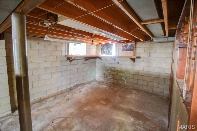 2317 Washington Avenue, Alton, IL 62002