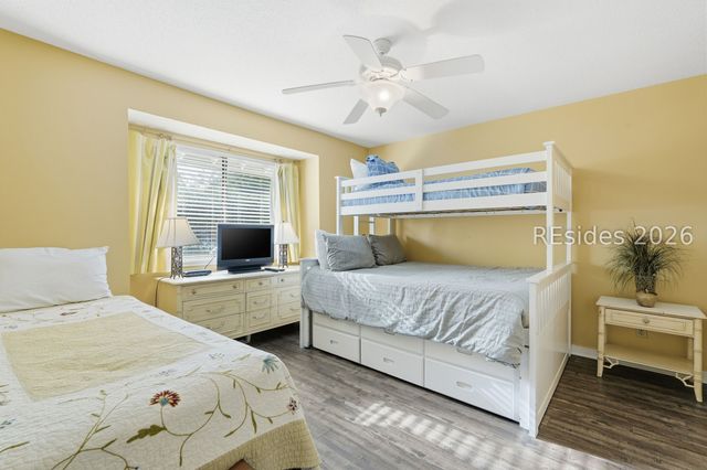 17 Lagoon Rd Apt 24, Hilton Head Island, SC 29928