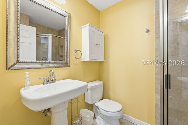 17 Lagoon Rd Apt 24, Hilton Head Island, SC 29928