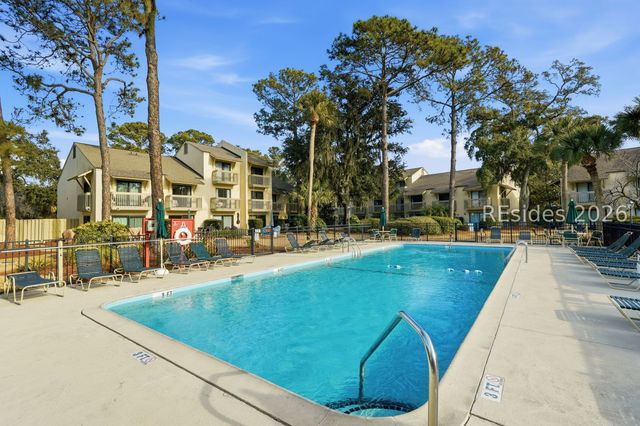 17 Lagoon Rd Apt 24, Hilton Head Island, SC 29928