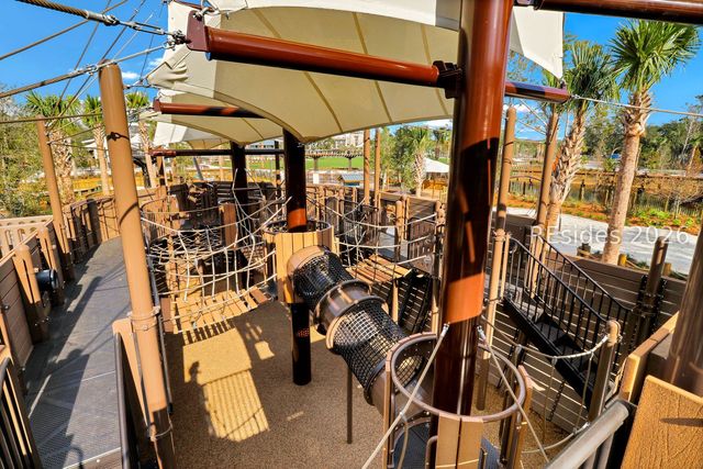 17 Lagoon Rd Apt 24, Hilton Head Island, SC 29928