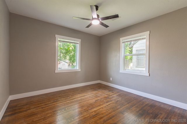 812 N Delaware Place, Tulsa, OK 74110