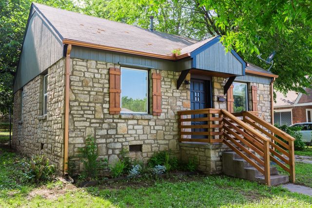 812 N Delaware Place, Tulsa, OK 74110