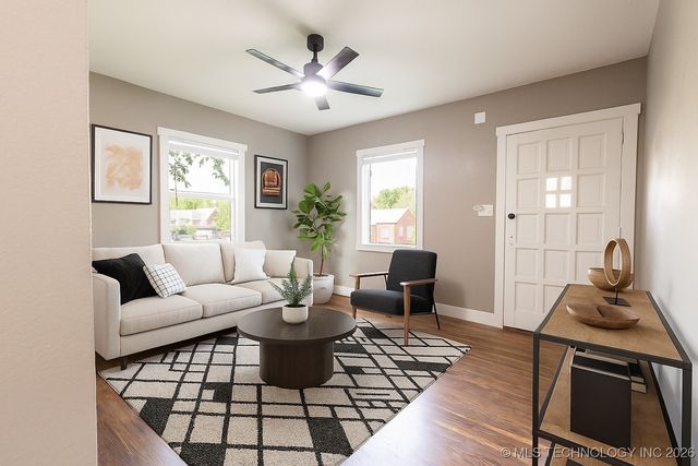 812 N Delaware Place, Tulsa, OK 74110