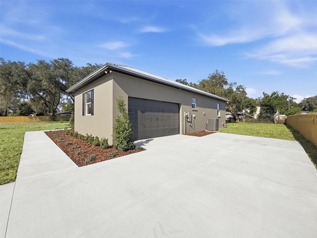 2407 OLD MEDULLA ROAD, Lakeland, FL 33811
