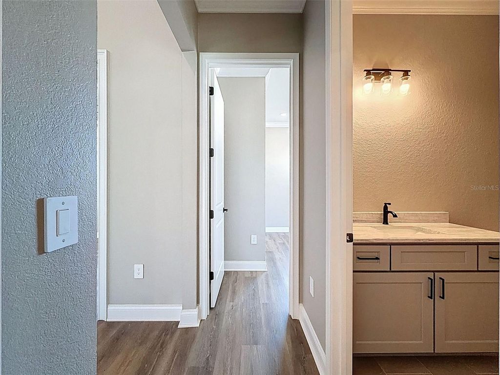 Image 50 of property listing at 2407 OLD MEDULLA ROAD, Lakeland, FL 33811