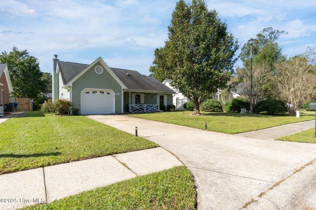107 S Forest Drive, Havelock, NC 28532