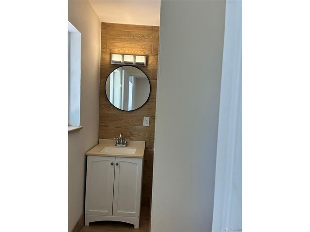 3091 S Yates St, Denver, CO 80236