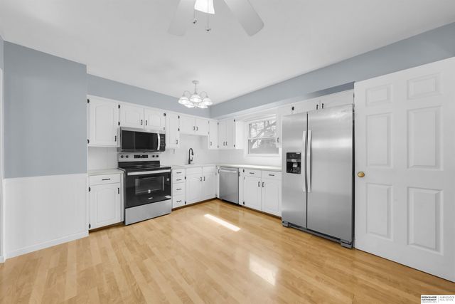 13959 Weir Street, Omaha, NE 68137